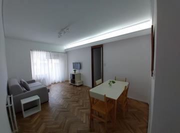 Departamento · 61m² · 4 Ambientes · 4 Ambientes Baño y Toilette. Muy Bien Ubicado. Contrafrente Abierto.