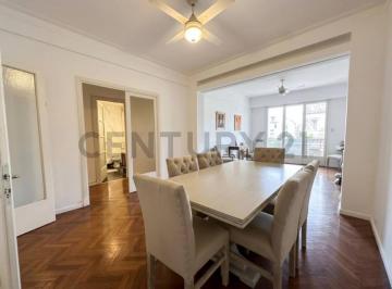 Departamento · 161m² · 5 Ambientes · Venta Departamento Piso Completo con Balcon Frente Al Congreso de La Nacion