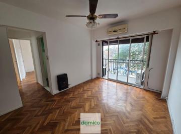 Departamento · 35m² · 2 Ambientes · 2 Ambientes en Alquiler Frente Al Hospital Británico