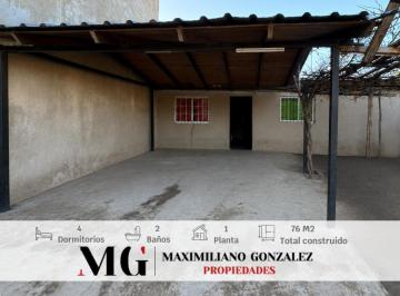 Casa · 76m² · 6 Ambientes · 2 Cocheras · Casa Venta - Vista Linda, Tristán Suárez