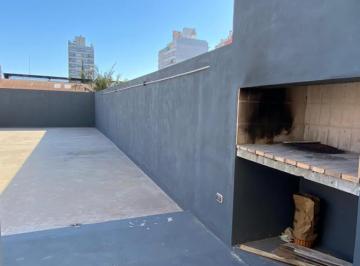 Departamento · 71m² · 5 Ambientes · Departamento - Echesortu - Balcon - Patio - Parrillero
