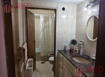 Casa · 326m² · 6 Ambientes · Venta de Casa