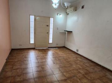 Casa de 2 ambientes, Tres de Febrero · Casa Al Frente en PH, Totalmente Independiente, 2 Amb con Patio y Terraza. Sin Expensas, Super Lumin