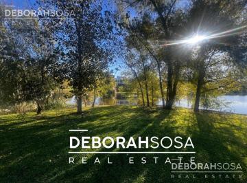 Casa · 230m² · 5 Ambientes · 6 Cocheras · Casa en Alquiler con Muebles - Al Agua - El Cantón Escobar