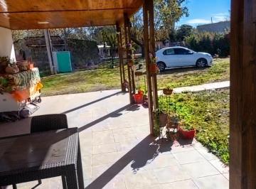 Casa · 84m² · 5 Ambientes · Casa en Peyrano