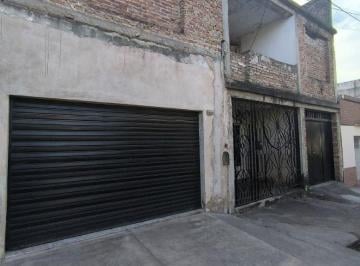 Casa de 10 ambientes, Córdoba · Oportunidad de Inversión en Alto Alberdi! Ideal Para Refaccionar, Terminar y Potenciar Su Rentabilid