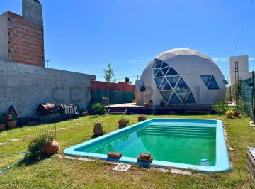 Casa · 60m² · 1 Ambiente · Venta Domo con Pileta y Jardín en Capitán Bermúdez