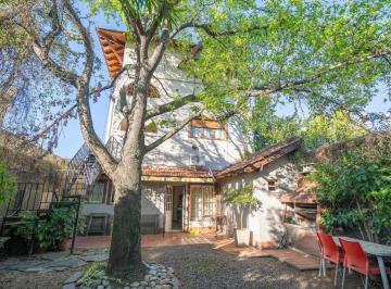 Casa · 181m² · 6 Ambientes · 1 Cochera · Triplex en Tres Niveles - Ramos Mejia