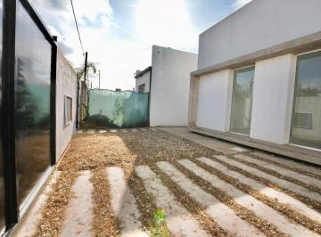 Casa · 72m² · 4 Ambientes · Casa en Venta La Plata