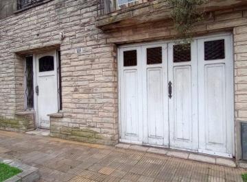Casa · 100m² · 4 Ambientes · 1 Cochera · Casa Venta 4 Ambientes Tigre Centro