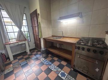 Casa · 75m² · 3 Ambientes · Casa 2 Dorm. en Venta San Carlos Patio