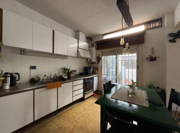 Casa · 150m² · 4 Ambientes · 2 Cocheras · Venta 2 Casas Independientes + Garajes Individual