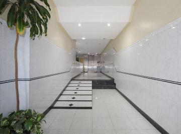 Oficina comercial · 86m² · 1 Cochera · Departamento Oficina Venta en Abasto con Cochera