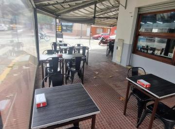 Fondo de comercio · 32m² · 2 Ambientes · Fondo de Comercio Bodegón Monte Castro Esquina Hospital
