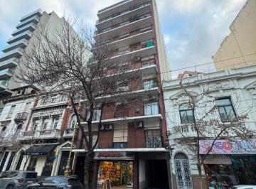 Departamento de 2 ambientes, Barracas · Departamento de 2 Ambientes - Av Montes de Oca Al 900