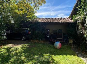 Casa · 100m² · 3 Ambientes · 1 Cochera · Casa Chalet en Venta en Urbana Santa Rita, Boulogne, San Isidro