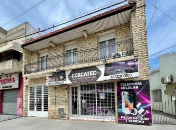 Casa · 310m² · 5 Ambientes · 2 Cocheras · Venta Casa / Local/ Galpon en Bloque Sobre Av44