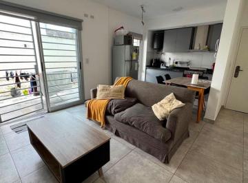 Departamento de 2 ambientes, Lomas de Zamora · Departamento con Cochera y Patio Propio