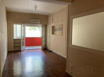 Departamento · 74m² · 3 Ambientes · Alquiler Recoleta Laprida 2100 Piso 2 B 3 Amb con Dependencia