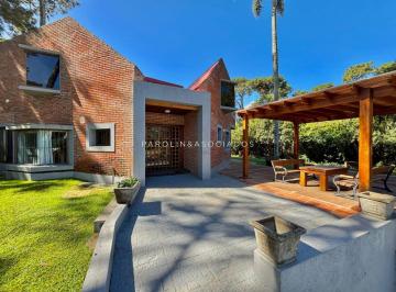 Foto1 · Espectacular Casa en Venta - 3 Dorm. Mas Dependencia - Playa Mansa