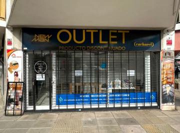 Local comercial , Floresta · Local Comercial de 60 m² Sobre Av Juan Bautista Alberdi – Amplia Vidriera y Excelente Exposición