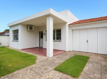 Casa · 104m² · 4 Ambientes · 2 Cocheras · Venta Casa Don Torcuato 4 Amb Reciclar Flipping