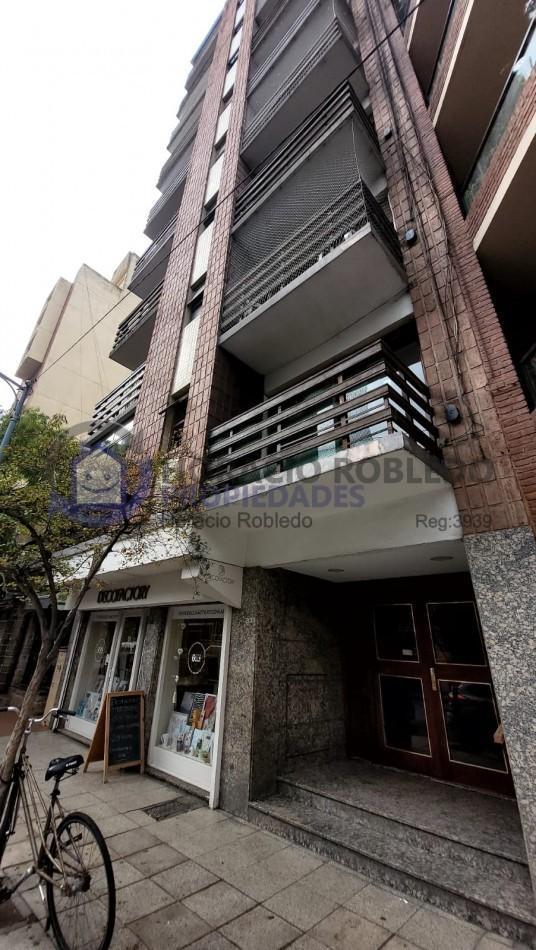 Depto 4 amb con dependencia y baulera – Plaza Mitre