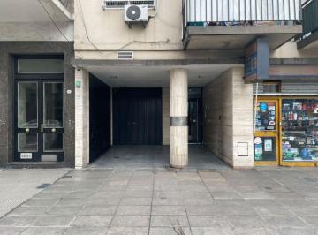 Garage , Almagro · Cochera en Alquiler Fija en Planta Baja de Edificio Cubierta Portón Automático Av Boedo Al 600