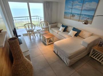 Departamento · 100m² · 3 Ambientes · 1 Cochera · Exclusivo Departamento 3 Ambientes Frente Al Mar en Playa Grande