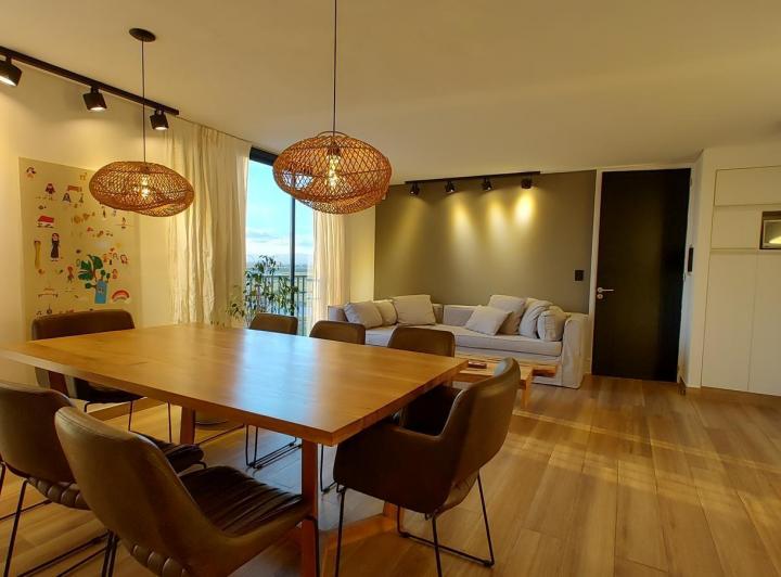 Departamento · 90m² · 5 Ambientes · 1 Cochera