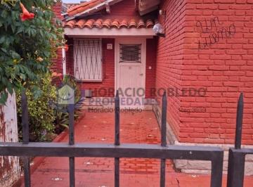 Casa · 95m² · 3 Ambientes · 1 Cochera · Chalet B° Villa Lourdes Mar del Plata