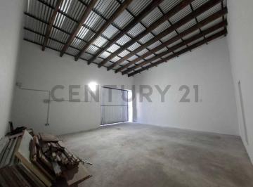 Bodega-Galpón · 128m² · 4 Ambientes · 6 Cocheras · Alquiler Galpon Mas Oficina Independiente en Centro de Cordoba