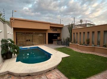 Casa de 8 ambientes, San José · Casa en Alquiler, Guaymallén Mendoza