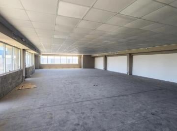 Oficina comercial · 190m² · Oficina de 190 m² en Alquiler - Moron