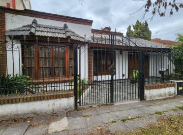Casa · 122m² · 4 Ambientes · 3 Cocheras · Casa en Ituzaingó