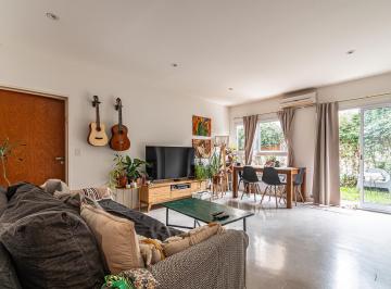 Departamento · 84m² · 2 Ambientes · 1 Cochera · Venta | Departamento | Villa Urquiza | Planta Baja | Jardin | Parrilla | Cochera | Apto Credito