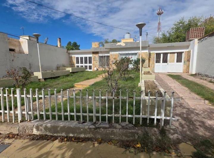 Terreno · 953m²