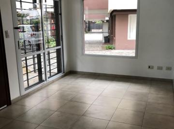 Casa en Venta de 3 ambientes Adrogué · Venta Duplex Moderno en Adrogue