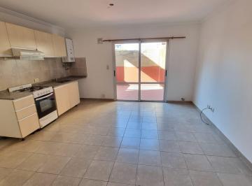 Departamento · 40m² · 2 Ambientes · Venta Departamento un Dormitorio Escalera Patio
