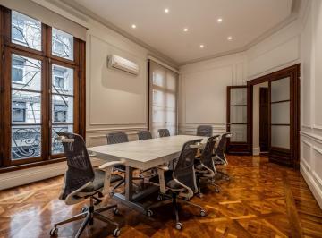 Oficina comercial · 370m² · 11 Ambientes · Oficina en Venta en Retiro. Edificio Francés. 370 m². Reciclada.