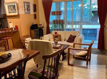 Casa · 68m² · 3 Ambientes · Venta Dúplex en Belgrano/ Colegiales - 2 Dorm. y 2 Baños – Al Frente con Balcón
