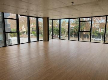 Oficina comercial · 106m² · 1 Ambiente · 1 Cochera · Alquiler Oficina, Planta Libre, con Cochera. "Lumiere Libertador". Olivos.