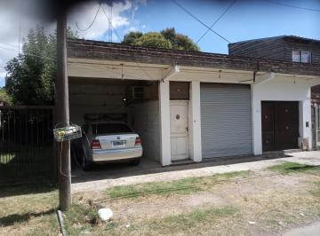 Casa de 5 ambientes, Berazategui · Vendo o Permuto por Propiedad en Chascomús