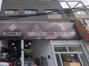 Local comercial · 300m² · Local en Alquiler en Villa Celina, La Matanza, G. B. a. Zona Oeste