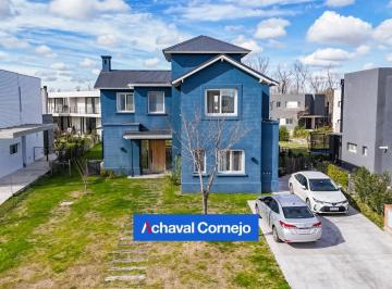 Casa · 238m² · 5 Ambientes · 1 Cochera · Venta | Casa en Puertos, Acacias, 3 Dorm. Más Dependencias