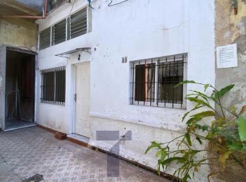 PH · 43m² · 4 Ambientes · Venta PH Planta Baja. 4 Ambientes, Sin Expensas