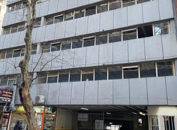 Garage · 12m² · 1 Cochera · Venta Cochera Fija y Cubierta de 12,34 m², Cómoda Rampa, en Recoleta