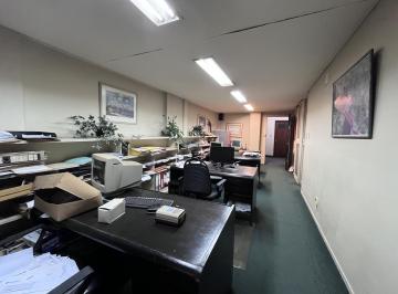 Oficina comercial · 95m² · 4 Ambientes · Oficina en Alquiler en San Nicolas
