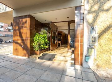 Departamento · 70m² · 3 Ambientes · Venta Dto - 3 Amb - Villa Santa Rita - Muy Buena Distribución y Luminoso
