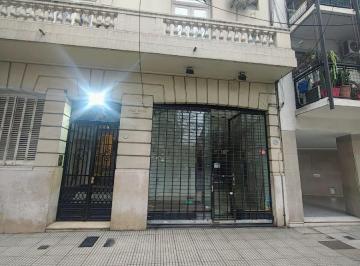 Local comercial en Venta · Juncal 2000 - Local Comercial a La Calle con Amplia Vidriera